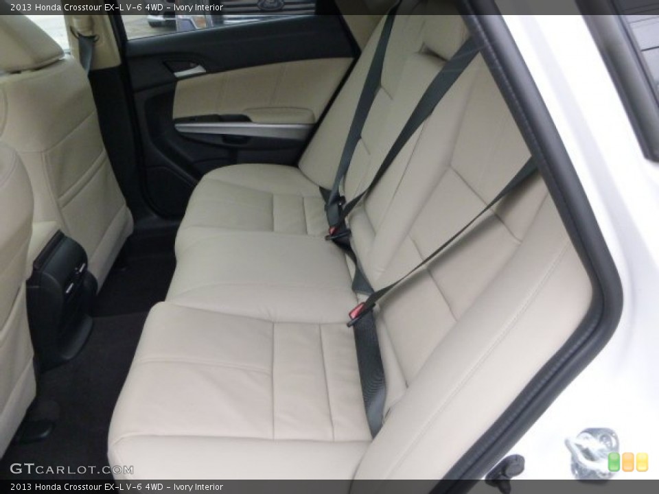 Ivory Interior Rear Seat for the 2013 Honda Crosstour EX-L V-6 4WD #79795747