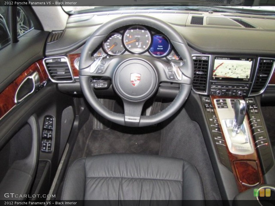 Black Interior Dashboard for the 2012 Porsche Panamera V6 #79801141