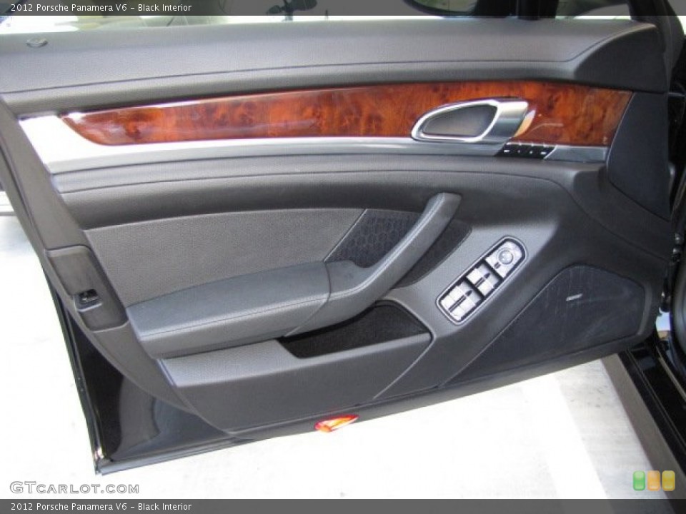 Black Interior Door Panel for the 2012 Porsche Panamera V6 #79801552
