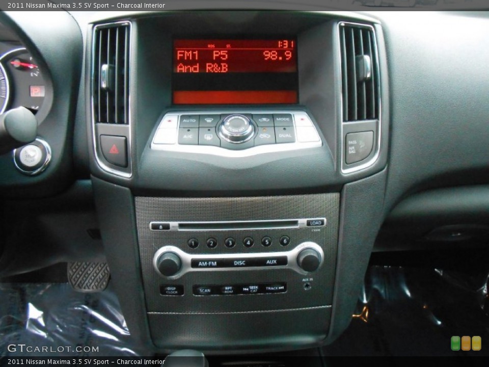 Charcoal Interior Controls for the 2011 Nissan Maxima 3.5 SV Sport #79802428