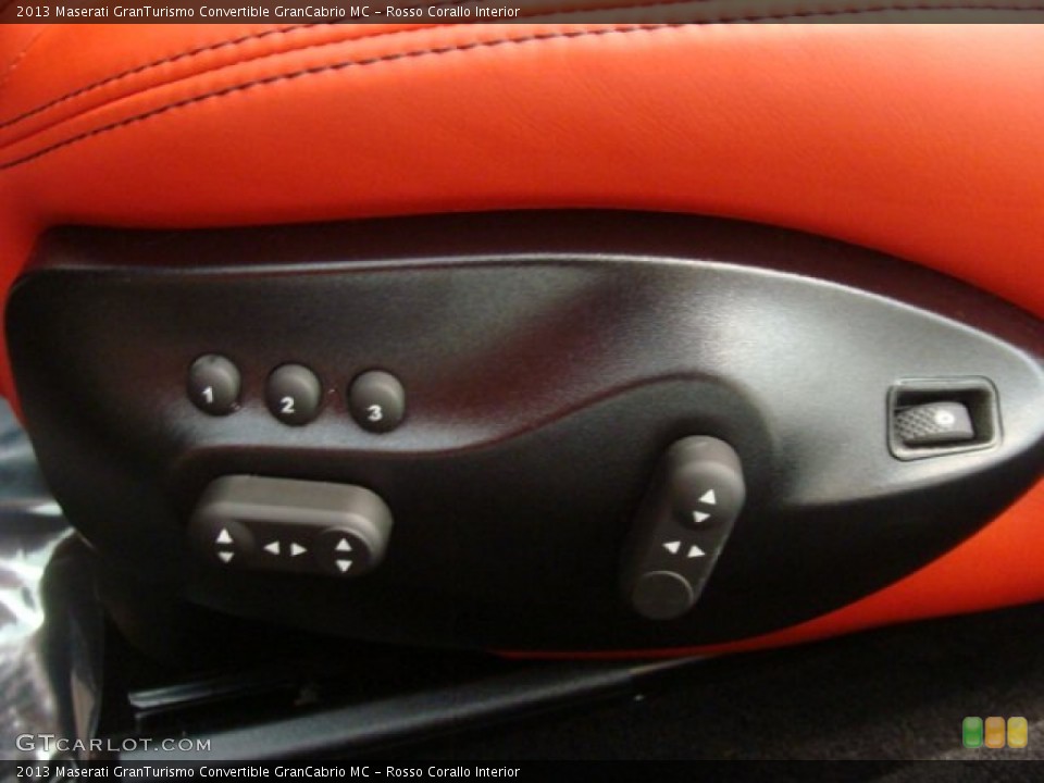 Rosso Corallo 2013 Maserati GranTurismo Convertible Interiors