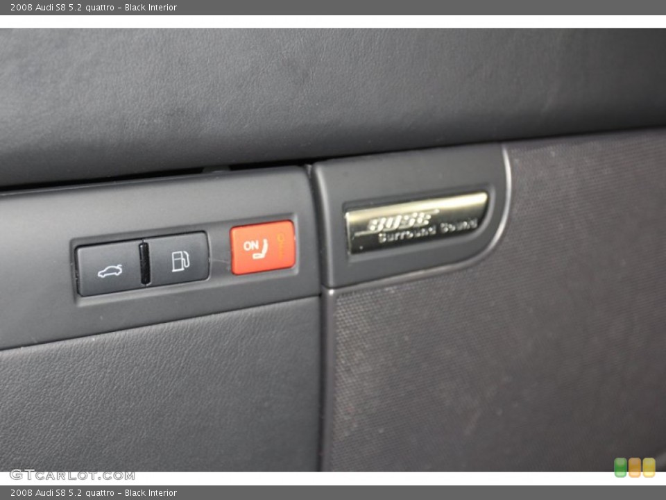 Black Interior Controls for the 2008 Audi S8 5.2 quattro #79805941