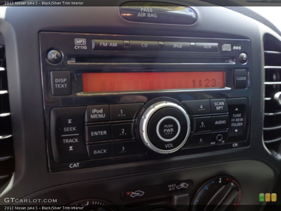 Black/Silver Trim Interior Audio System for the 2012 Nissan Juke S #79807038