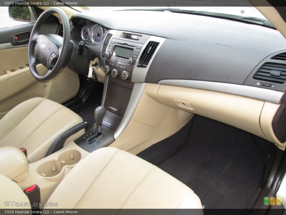 Camel Interior Dashboard for the 2009 Hyundai Sonata GLS #79818395