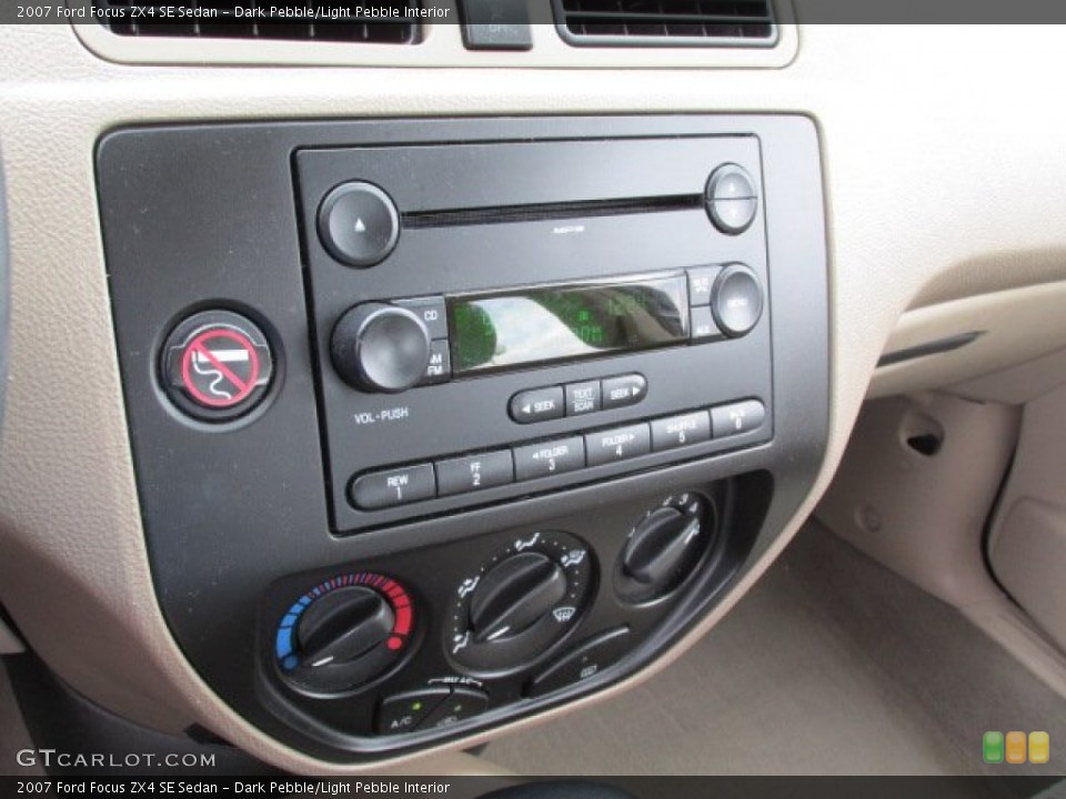 Dark Pebble/Light Pebble Interior Controls for the 2007 Ford Focus ZX4 SE Sedan #79818999