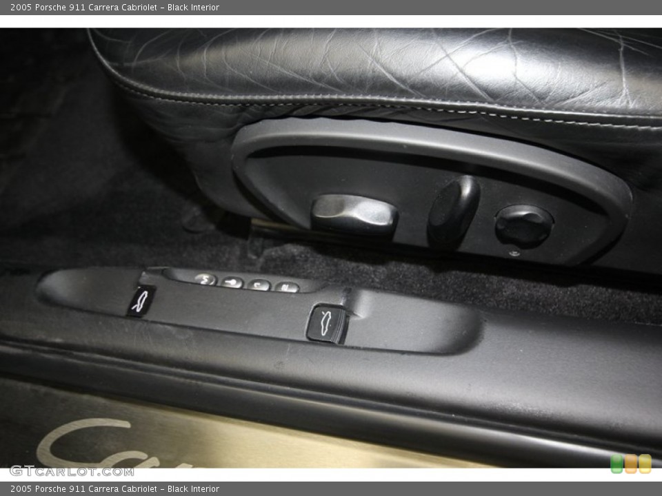 Black Interior Controls for the 2005 Porsche 911 Carrera Cabriolet #79825113