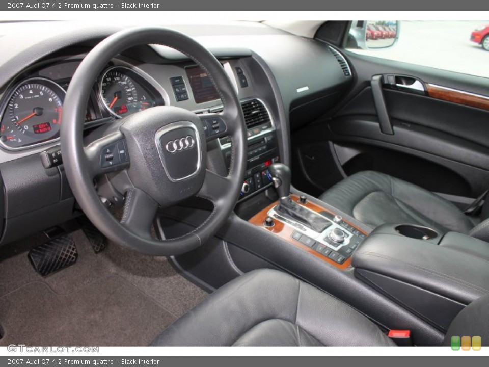Black Interior Prime Interior for the 2007 Audi Q7 4.2 Premium quattro #79830583