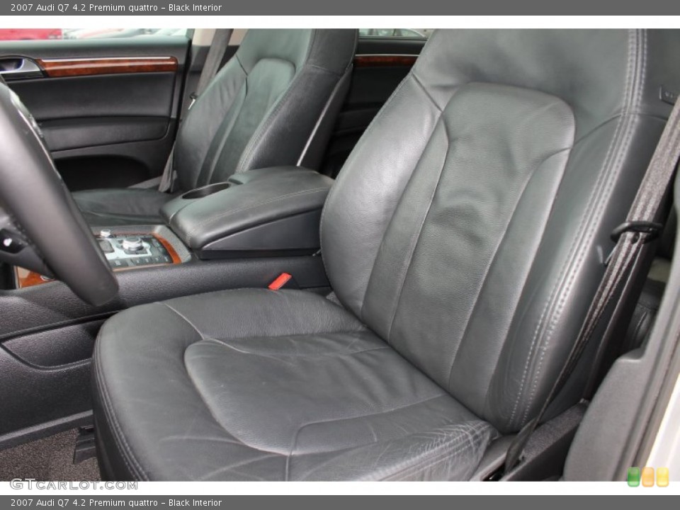 Black Interior Front Seat for the 2007 Audi Q7 4.2 Premium quattro #79830601