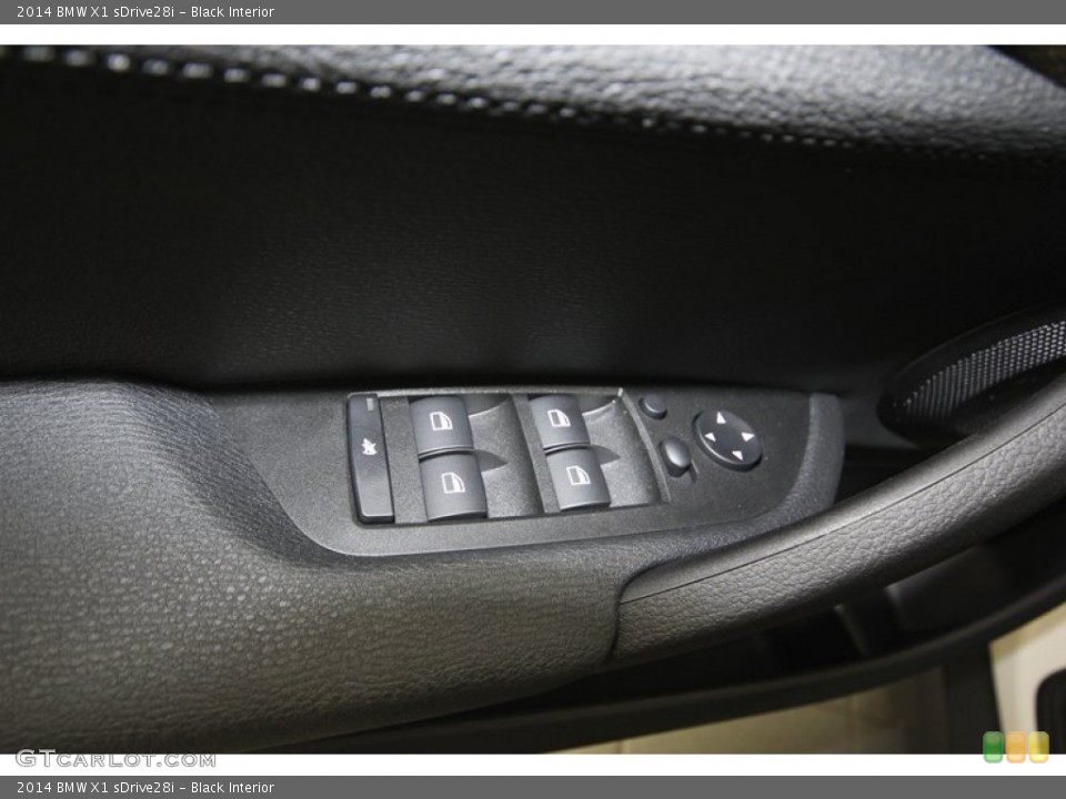 Black Interior Controls for the 2014 BMW X1 sDrive28i #79830889