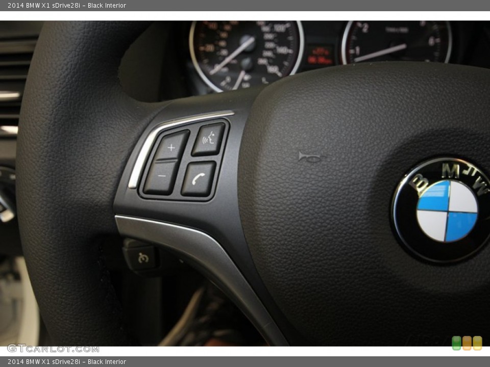 Black Interior Controls for the 2014 BMW X1 sDrive28i #79831081
