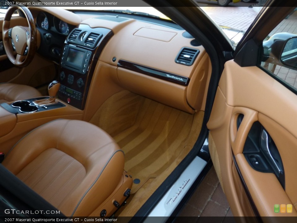 Cuoio Sella Interior Dashboard for the 2007 Maserati Quattroporte Executive GT #79840609