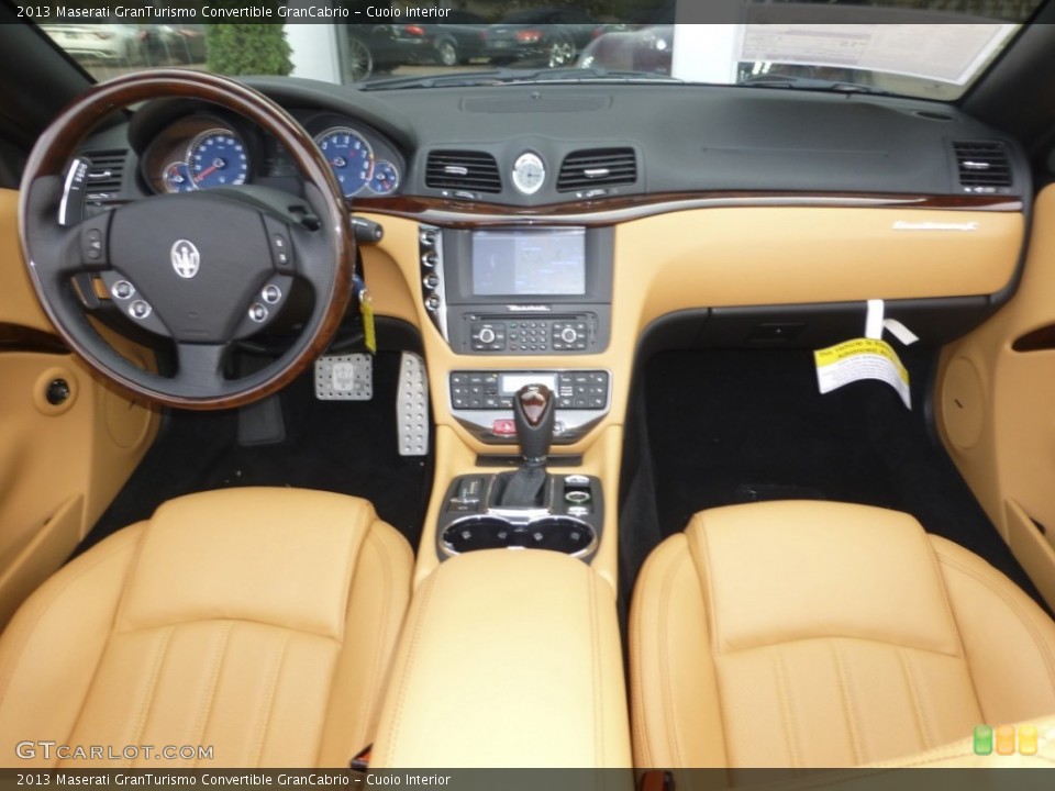 Cuoio Interior Dashboard for the 2013 Maserati GranTurismo Convertible GranCabrio #79841329