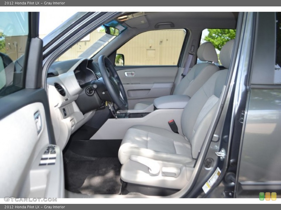 Gray Interior Photo for the 2012 Honda Pilot LX #79842622