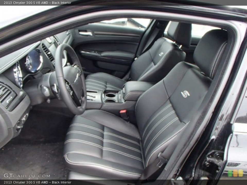 Black Interior Photo for the 2013 Chrysler 300 S V8 AWD #79851481