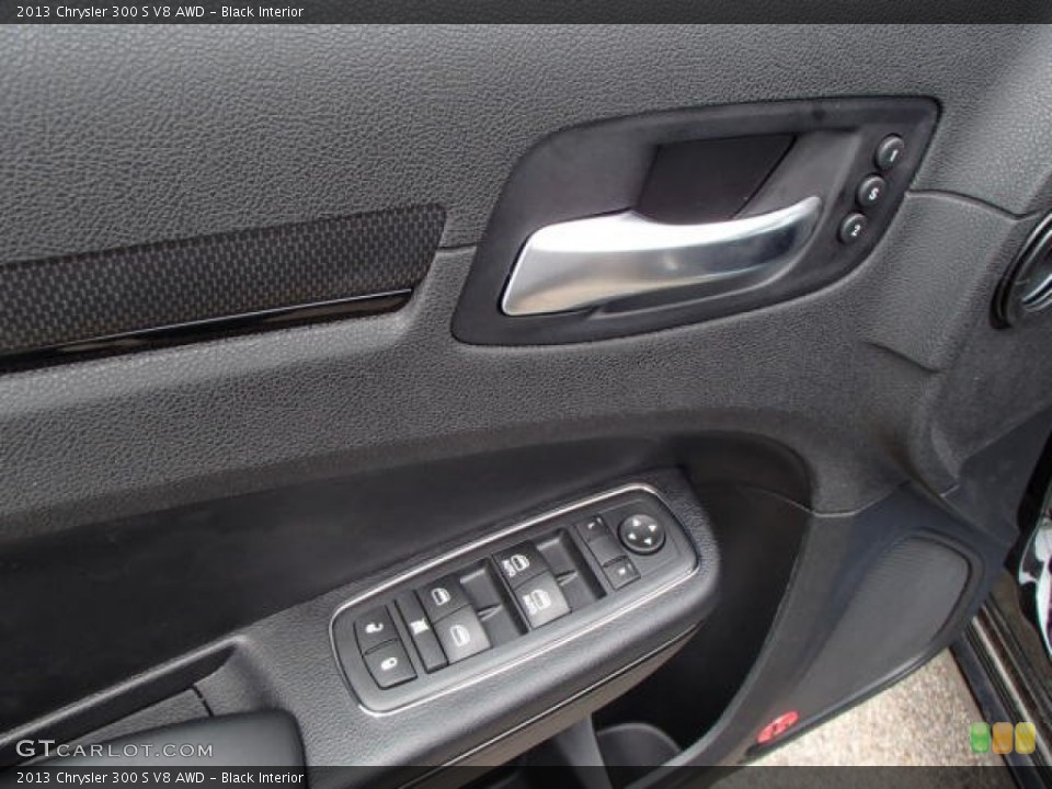 Black Interior Controls for the 2013 Chrysler 300 S V8 AWD #79851544
