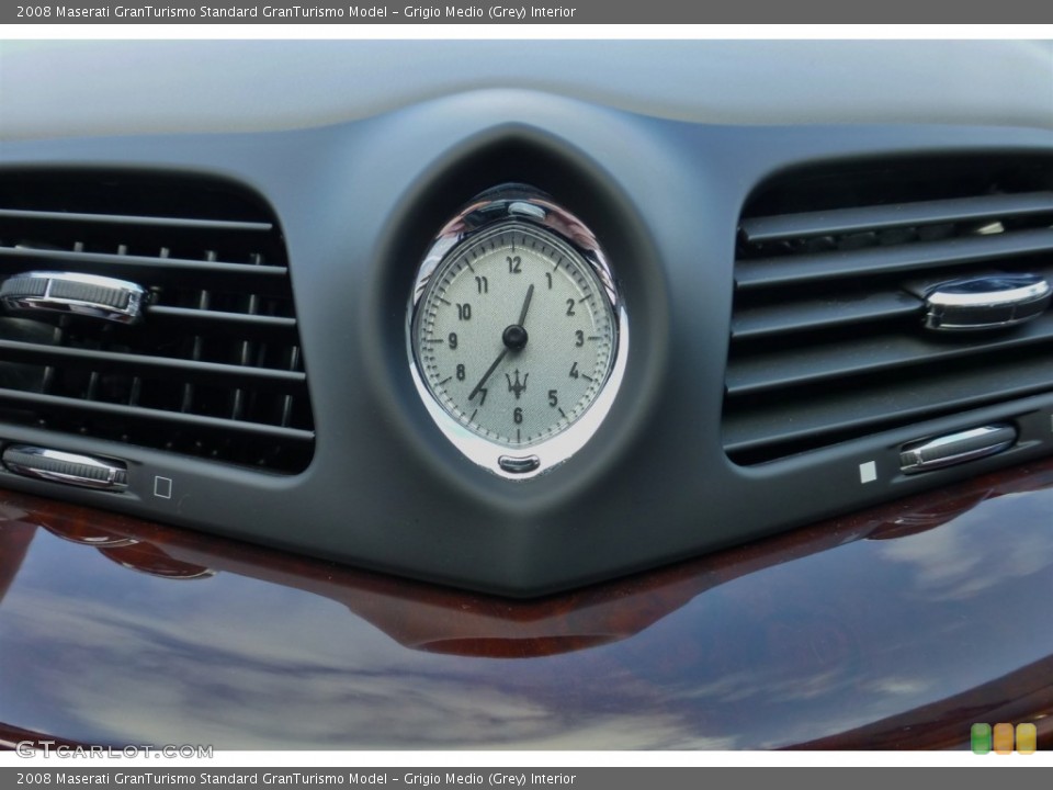 Grigio Medio (Grey) Interior Dashboard for the 2008 Maserati GranTurismo  #79853854