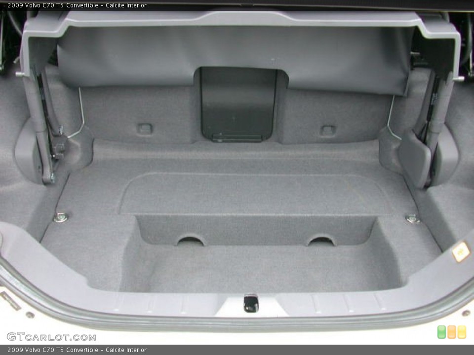Calcite Interior Trunk for the 2009 Volvo C70 T5 Convertible #79861240