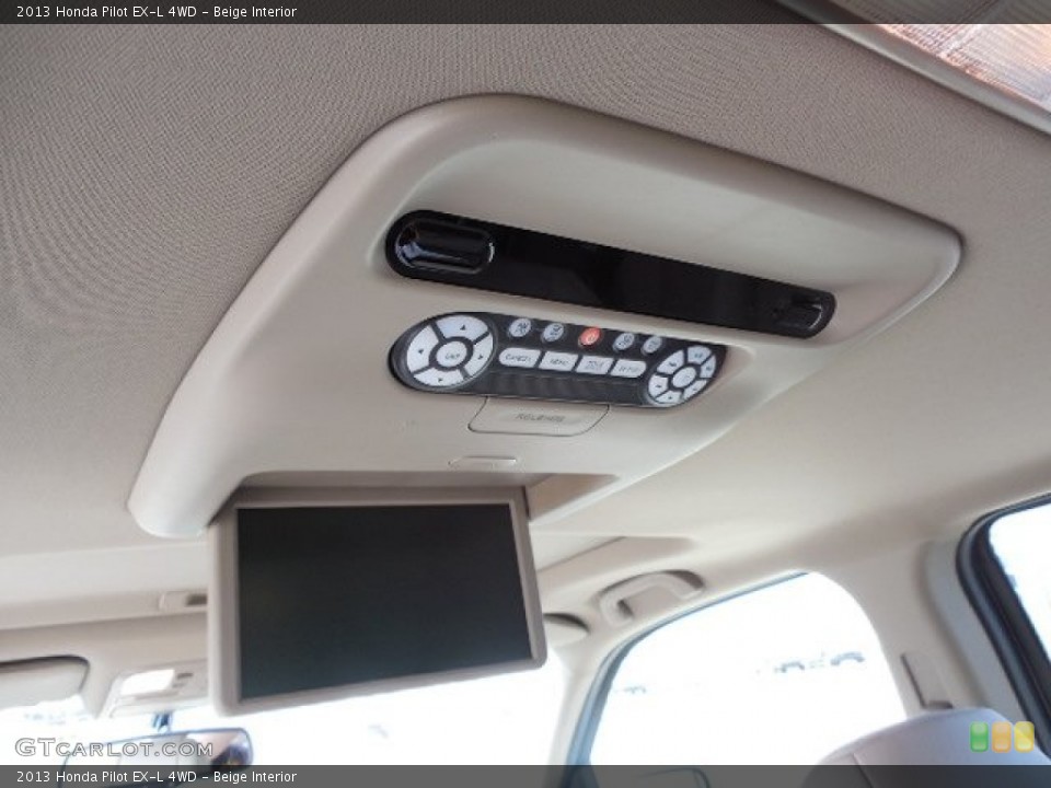 Beige Interior Entertainment System for the 2013 Honda Pilot EX-L 4WD #79862221
