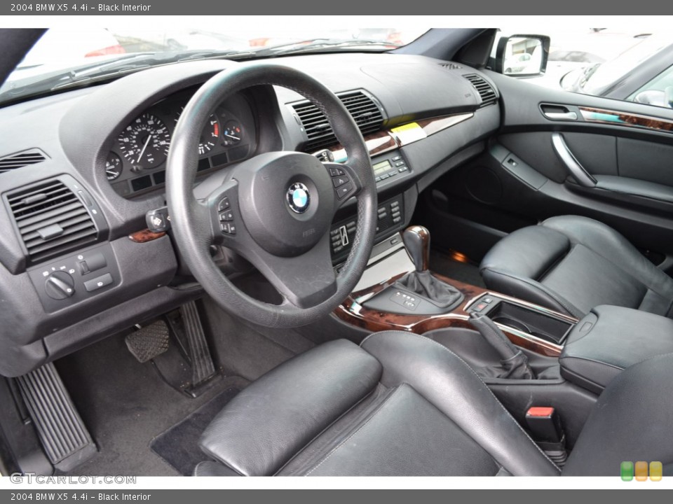 Black Interior Prime Interior for the 2004 BMW X5 4.4i #79867227