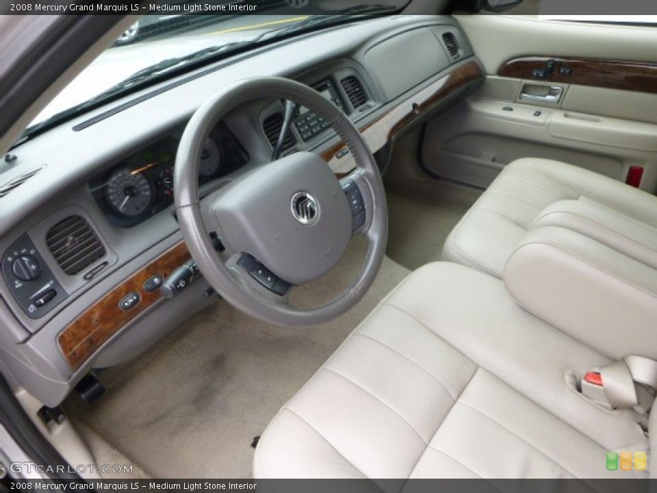 Medium Light Stone Interior Photo for the 2008 Mercury Grand Marquis LS #79875513