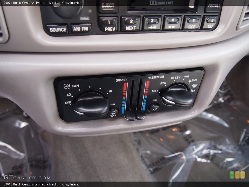 Medium Gray Interior Controls for the 2001 Buick Century Limited #79886420