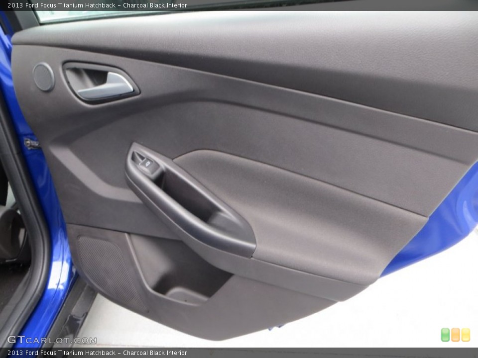 Charcoal Black Interior Door Panel for the 2013 Ford Focus Titanium Hatchback #79899713