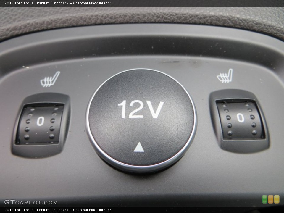 Charcoal Black Interior Controls for the 2013 Ford Focus Titanium Hatchback #79899978