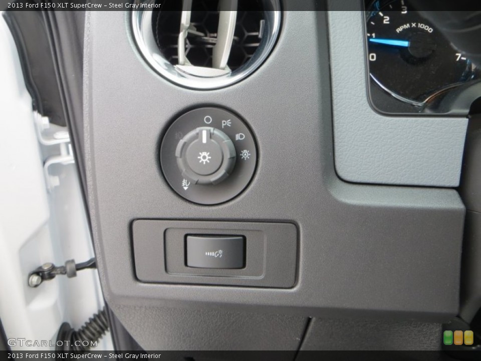 Steel Gray Interior Controls for the 2013 Ford F150 XLT SuperCrew #79904409