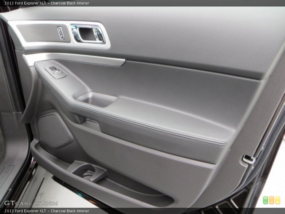 Charcoal Black Interior Door Panel for the 2013 Ford Explorer XLT #79906019