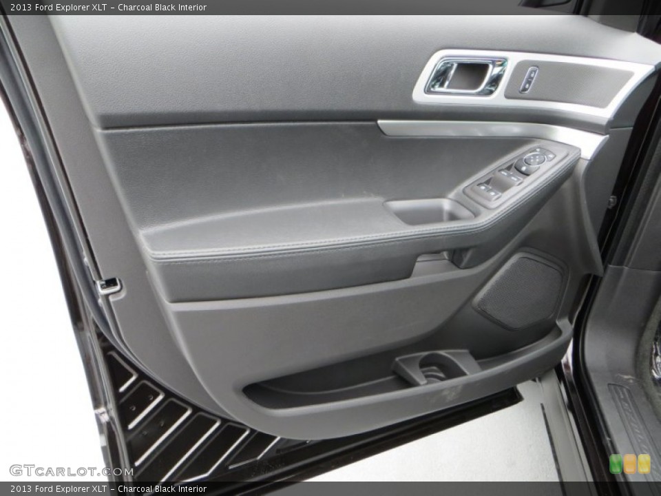 Charcoal Black Interior Door Panel for the 2013 Ford Explorer XLT #79906159