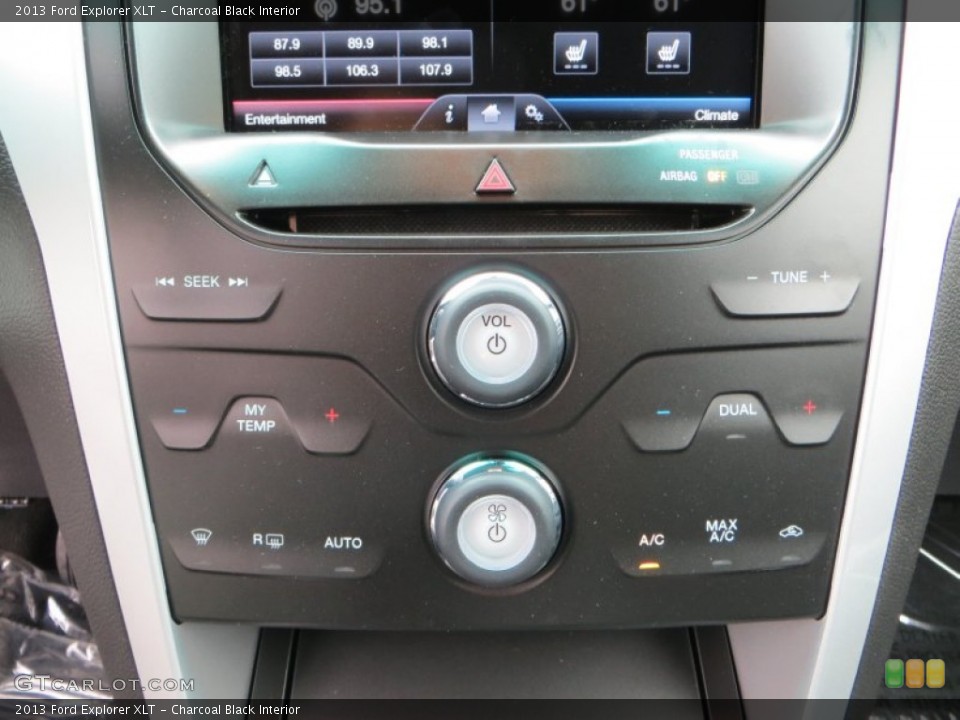 Charcoal Black Interior Controls for the 2013 Ford Explorer XLT #79906278