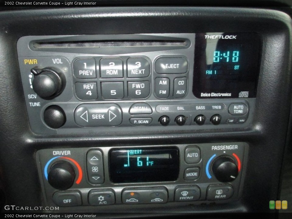 Light Gray Interior Controls for the 2002 Chevrolet Corvette Coupe #79928749