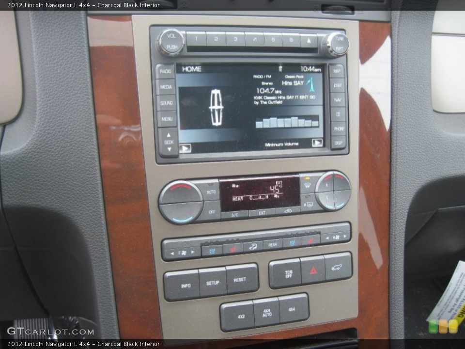 Charcoal Black Interior Controls for the 2012 Lincoln Navigator L 4x4 #79934788