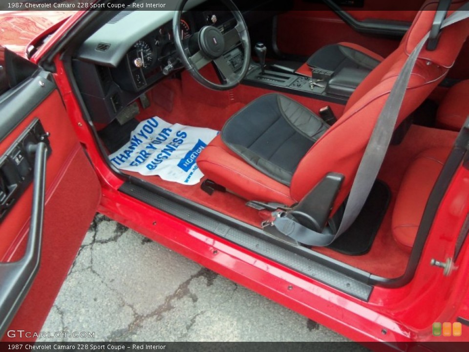 Red Interior Photo for the 1987 Chevrolet Camaro Z28 Sport Coupe #79946037