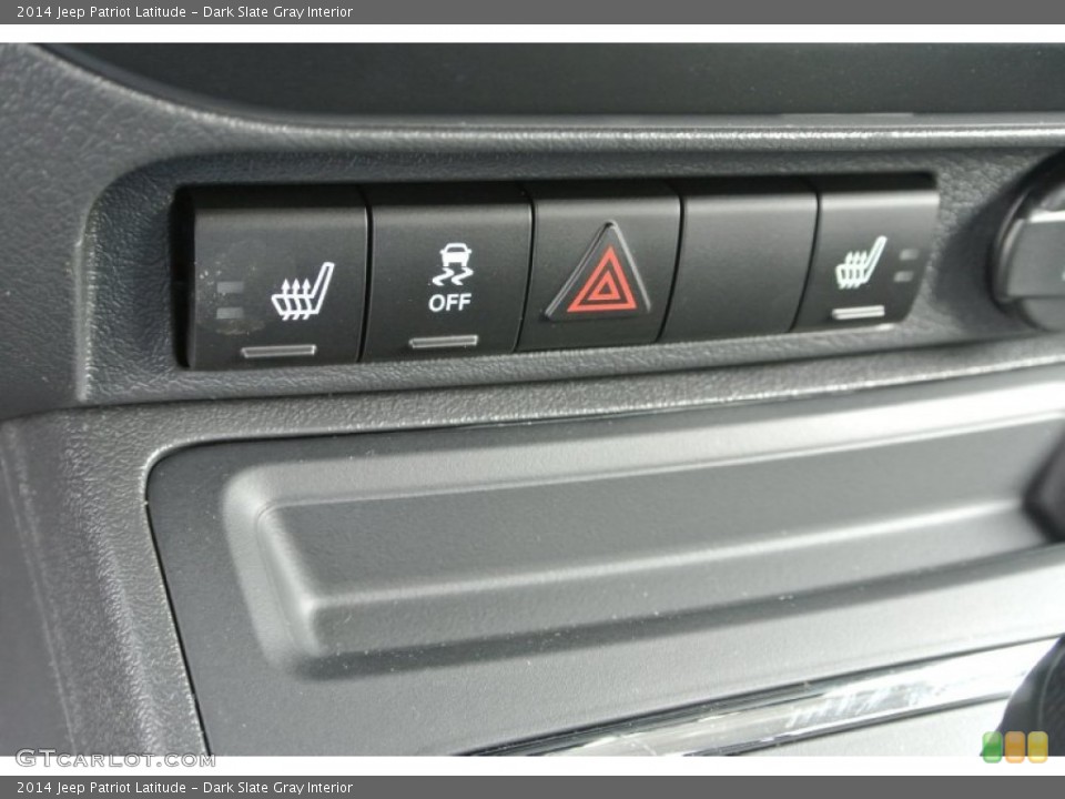 Dark Slate Gray Interior Controls for the 2014 Jeep Patriot Latitude #79957400