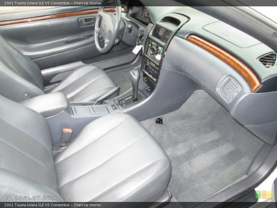 Charcoal Interior Dashboard for the 2001 Toyota Solara SLE V6 Convertible #79966576
