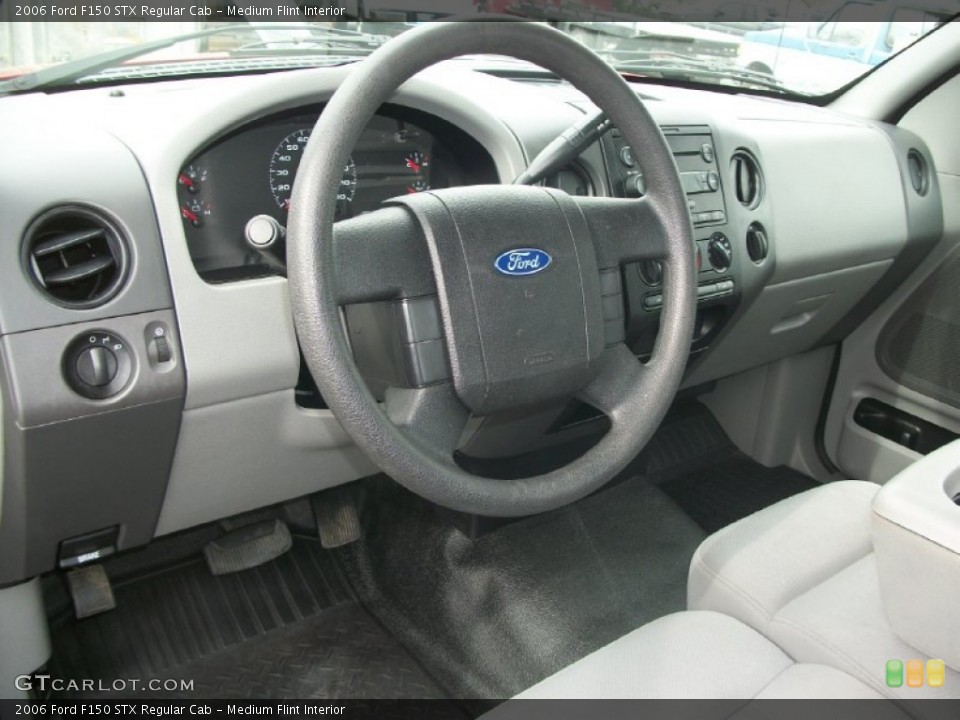 Medium Flint Interior Dashboard for the 2006 Ford F150 STX Regular Cab #79967097
