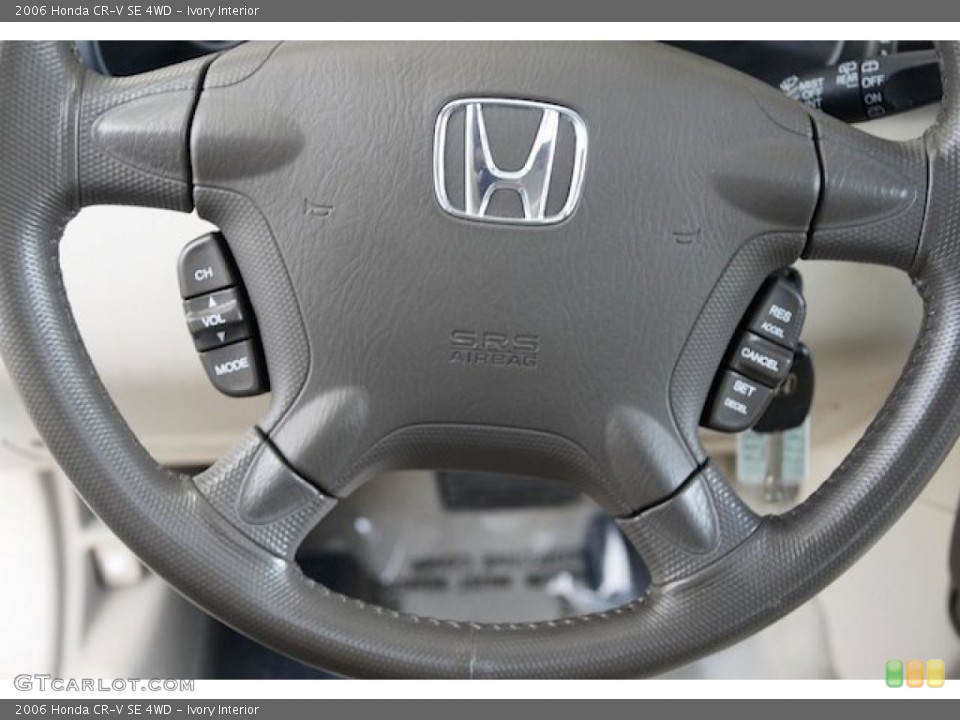 Ivory Interior Controls for the 2006 Honda CR-V SE 4WD #79974644