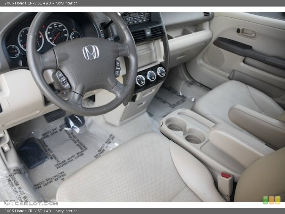 Ivory 2006 Honda CR-V Interiors