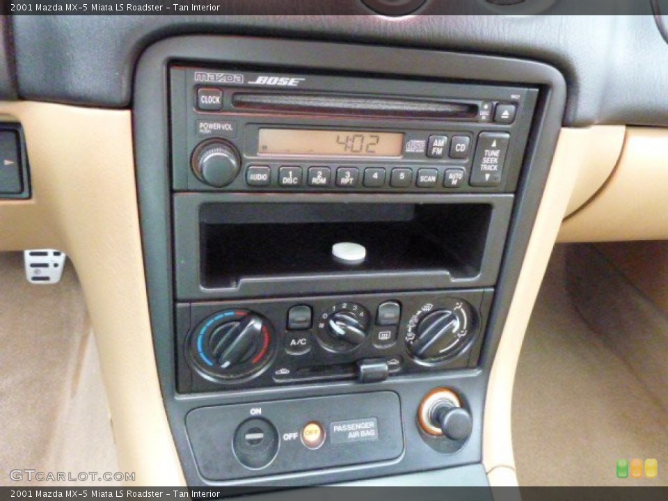 Tan Interior Controls for the 2001 Mazda MX-5 Miata LS Roadster #79978442