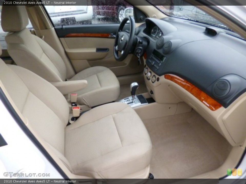 Neutral Interior Photo for the 2010 Chevrolet Aveo Aveo5 LT #79979408