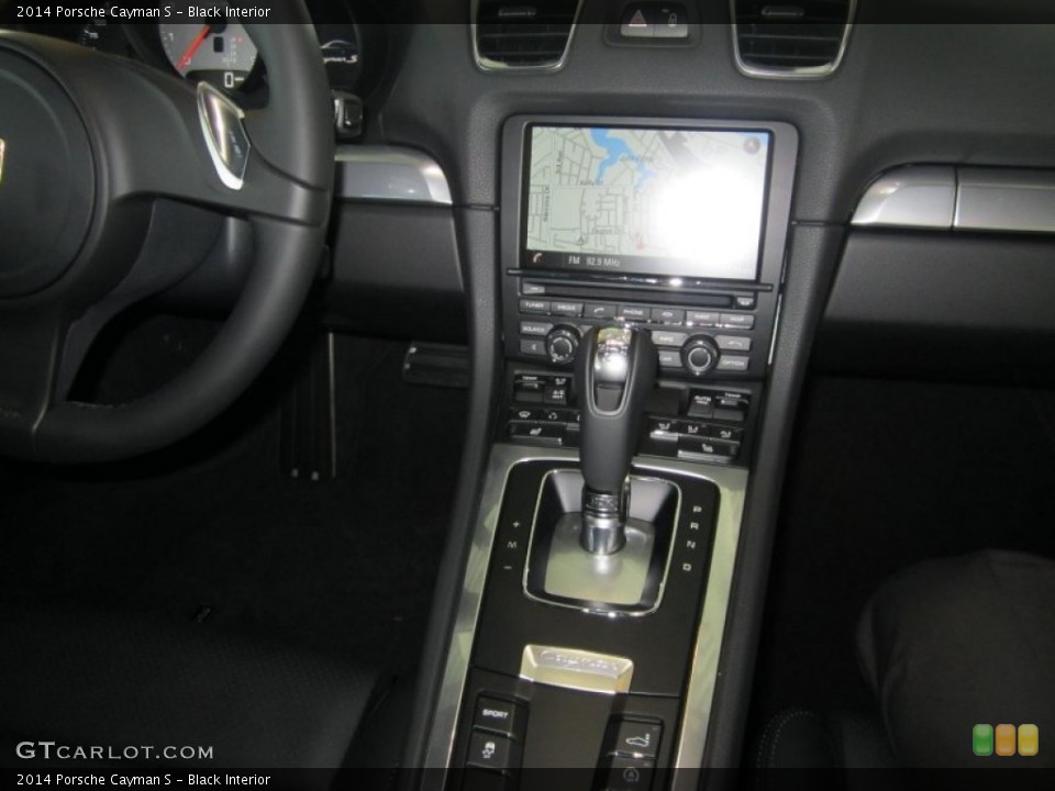 Black Interior Controls for the 2014 Porsche Cayman S #79992641