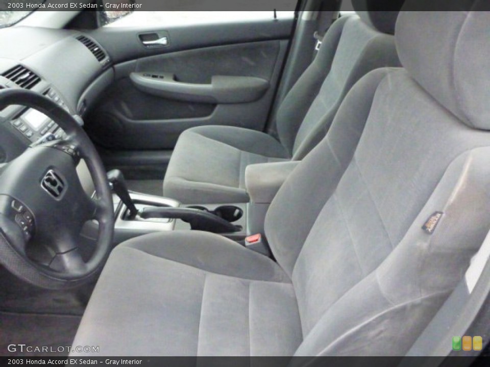 Gray Interior Photo for the 2003 Honda Accord EX Sedan #80007150