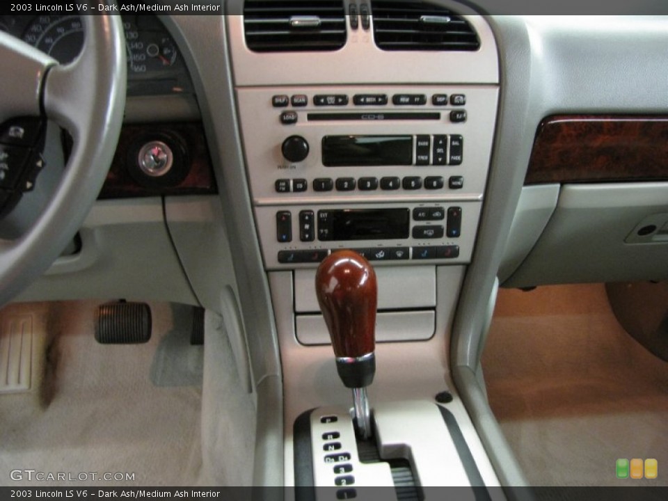 Dark Ash/Medium Ash Interior Controls for the 2003 Lincoln LS V6 #80008815
