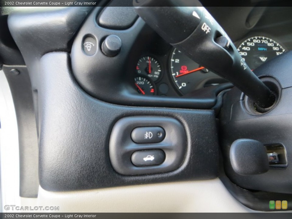 Light Gray Interior Controls for the 2002 Chevrolet Corvette Coupe #80009868