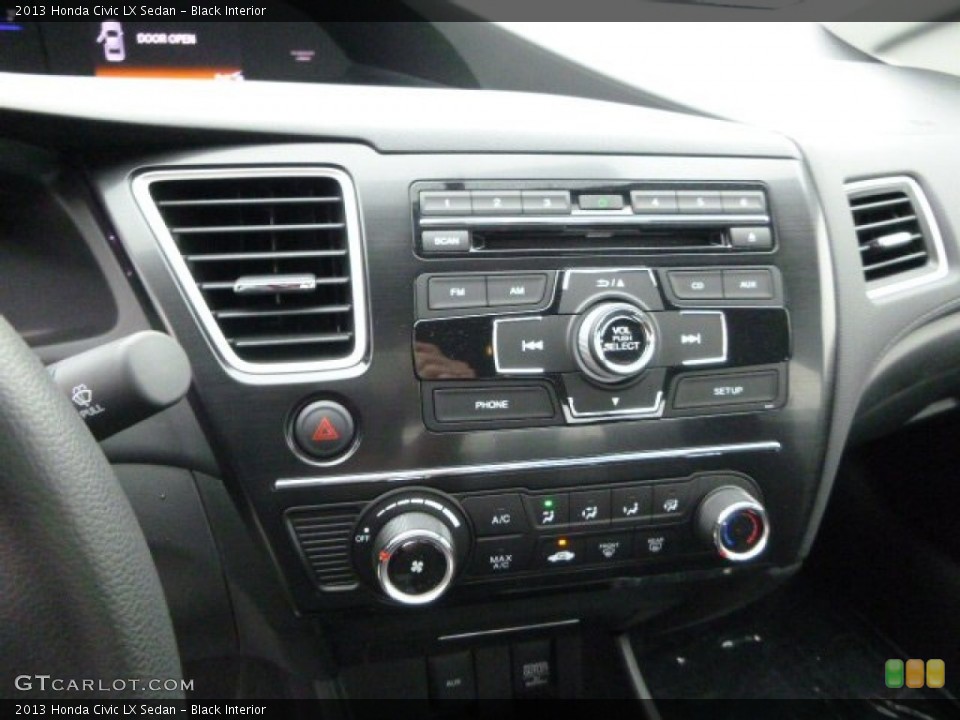 Black Interior Controls for the 2013 Honda Civic LX Sedan #80010380