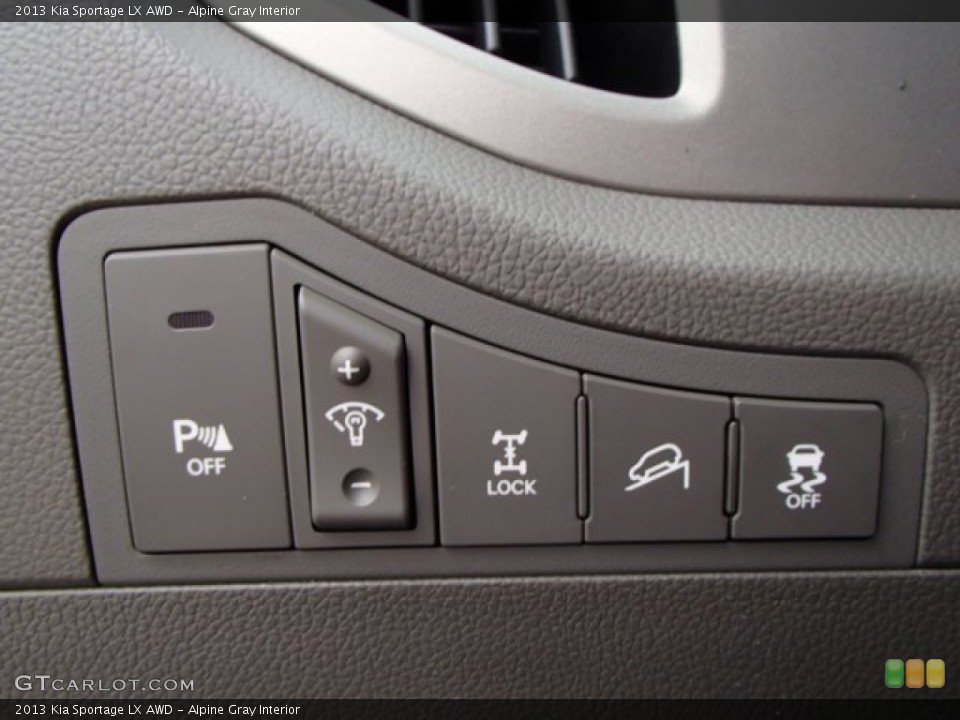 Alpine Gray Interior Controls for the 2013 Kia Sportage LX AWD #80019087
