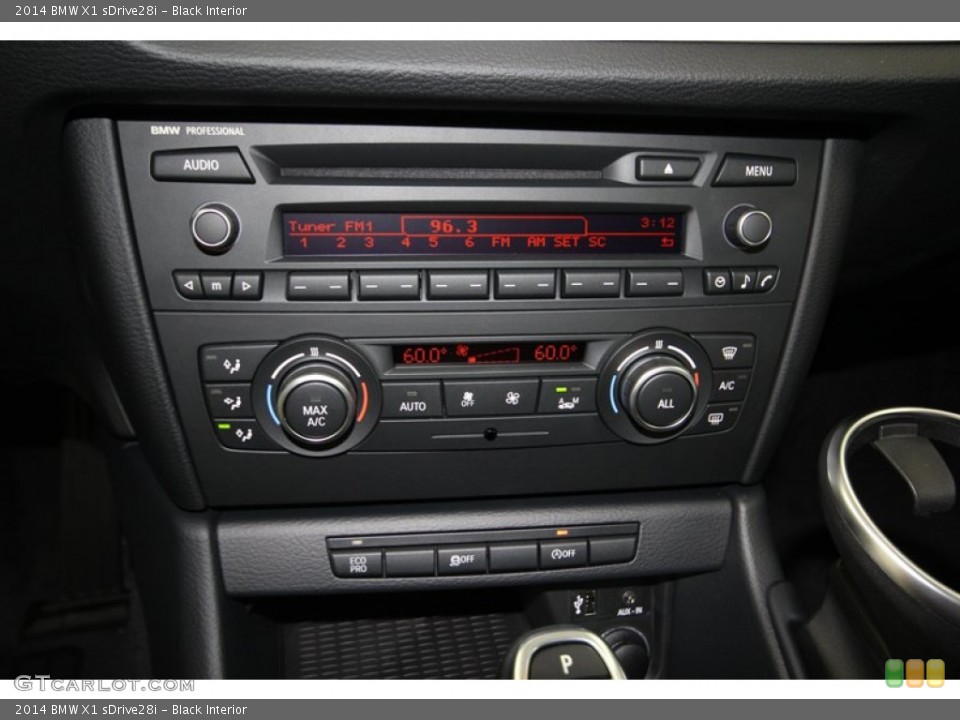 Black Interior Controls for the 2014 BMW X1 sDrive28i #80035246