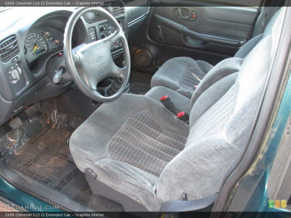 Graphite 1998 Chevrolet S10 Interiors