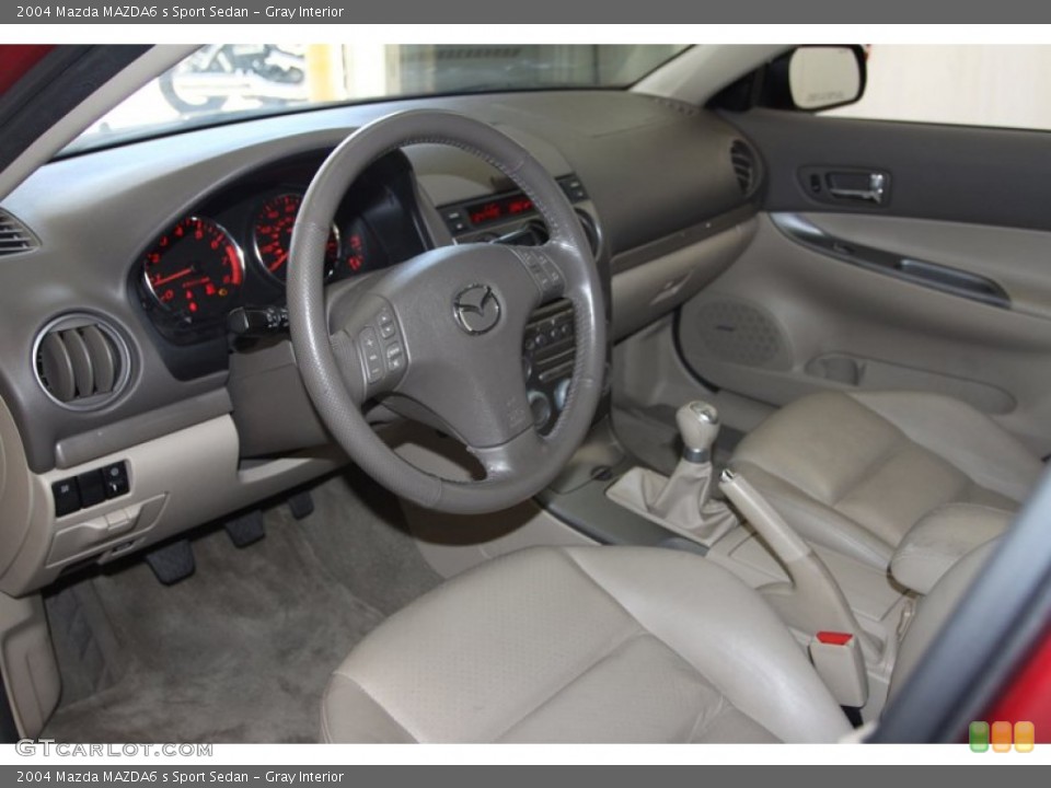 Gray Interior Photo for the 2004 Mazda MAZDA6 s Sport Sedan #80057015